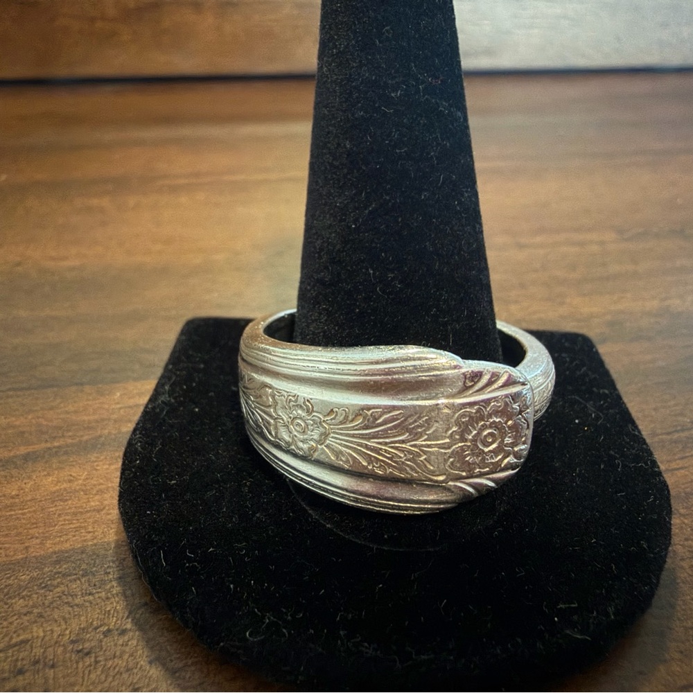 Evangeline Spoon Ring Size 15